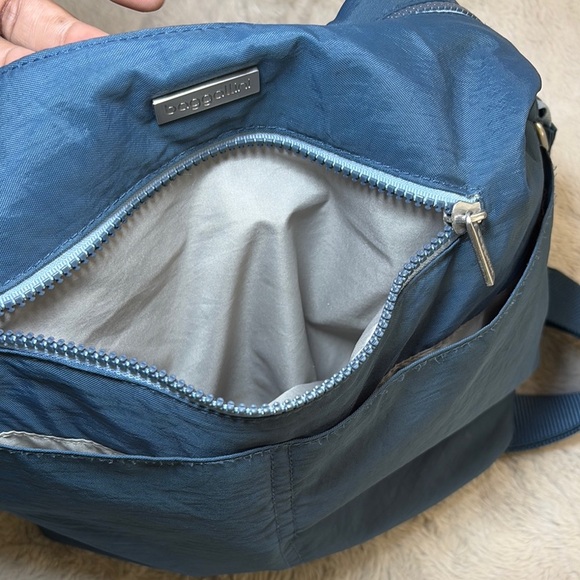 Baggallini Navy Blue Shoulder Bag - Picture 7 of 11